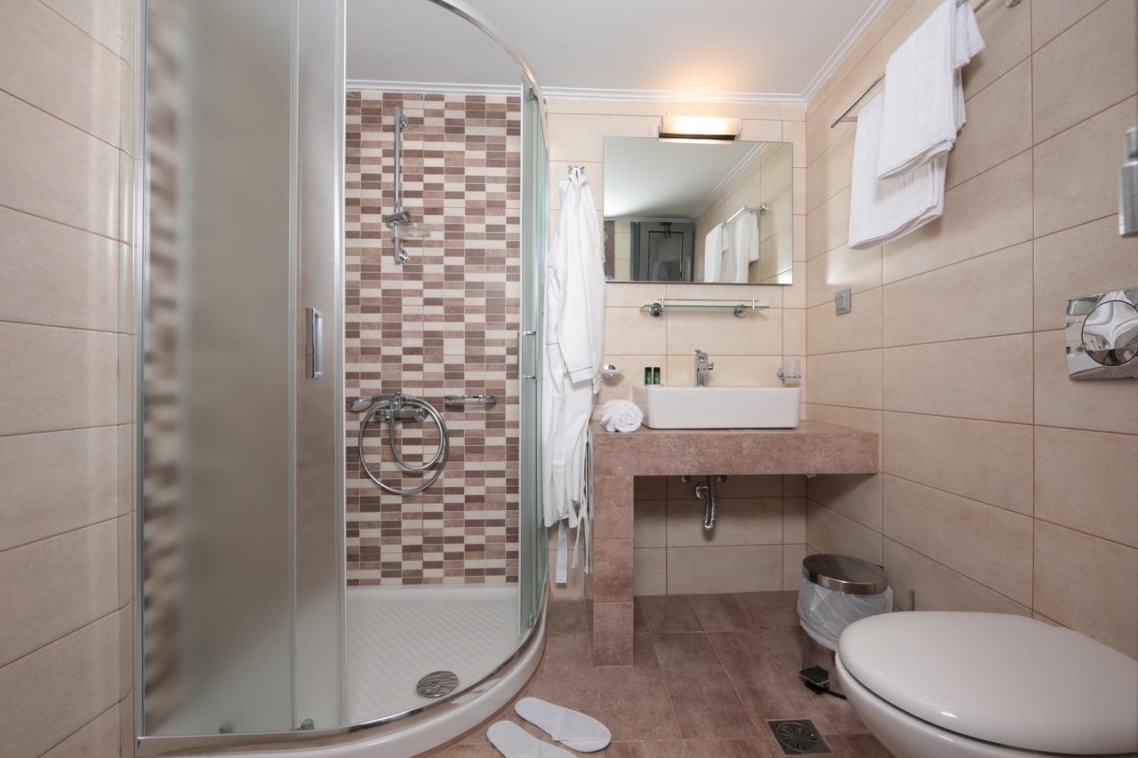 Meni Apartments Athens Luaran gambar