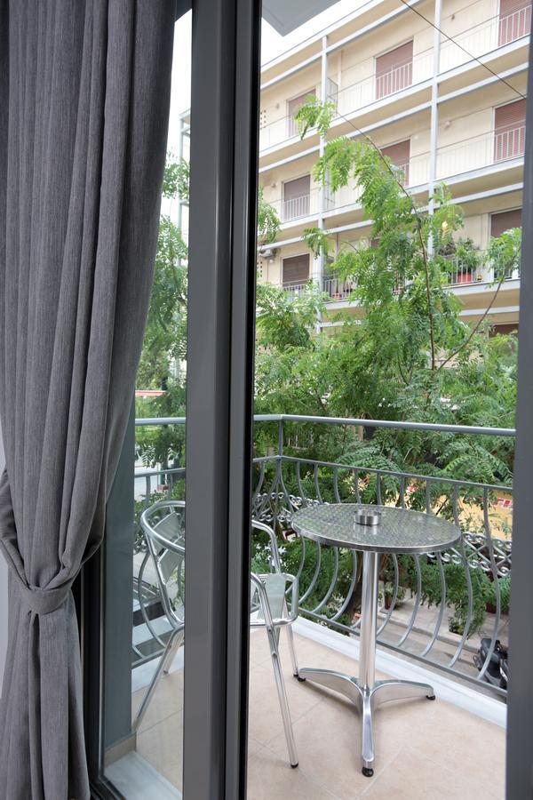 Meni Apartments Athens Luaran gambar